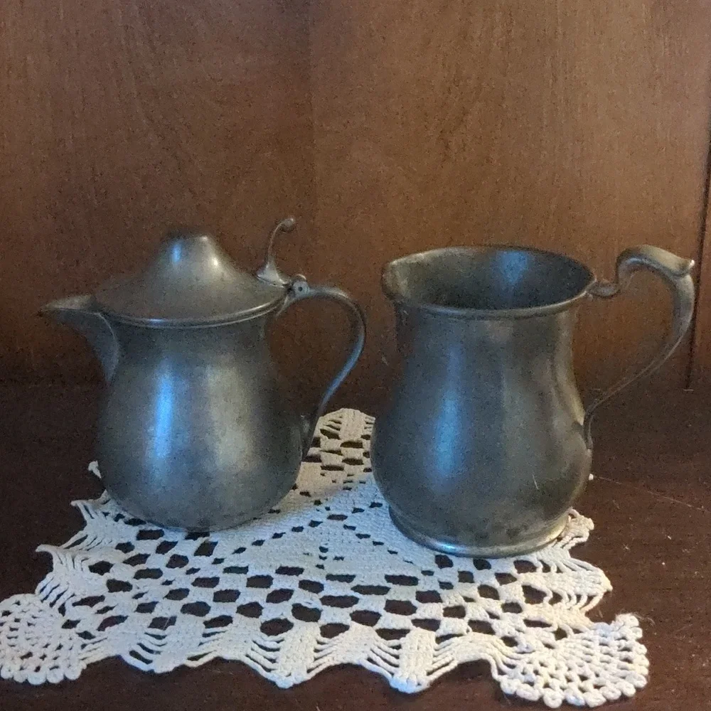 Vintage Pewter Creamer- Set of 2 Different Creamer Pitchers Woodbury Pewterers